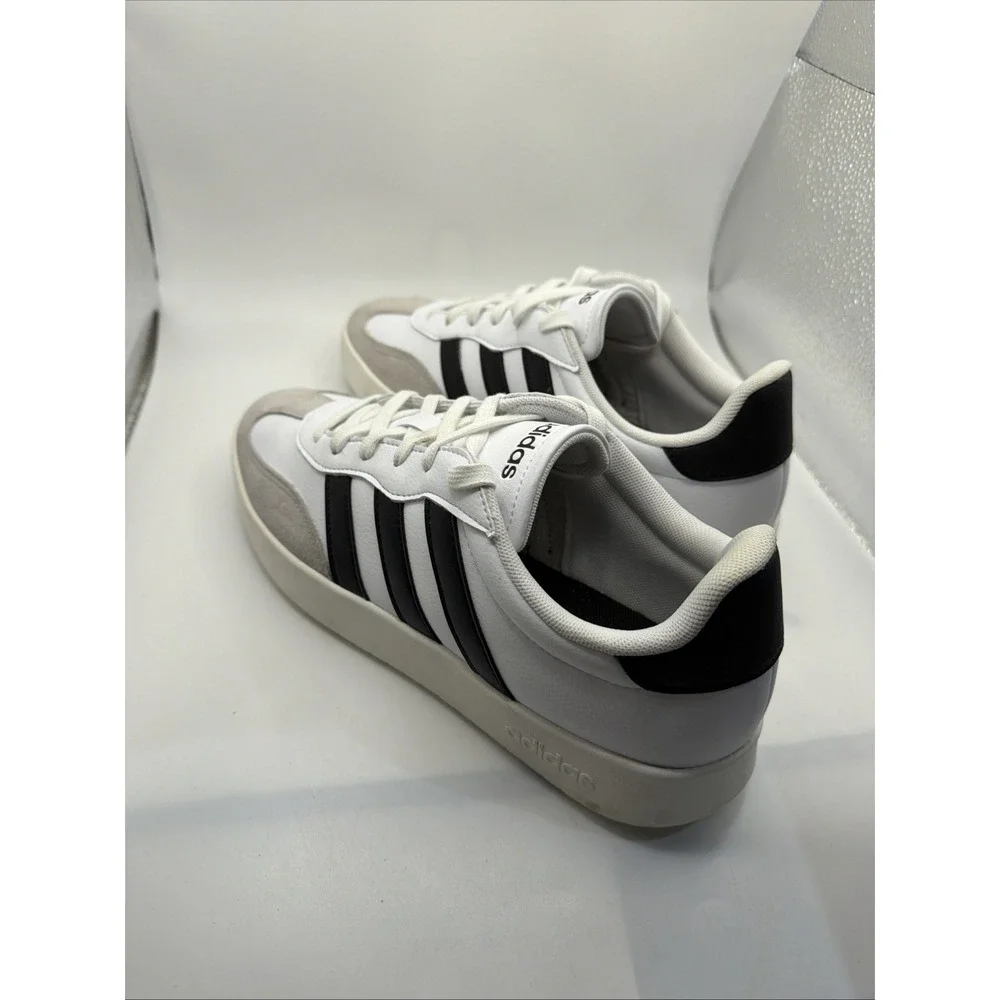 Adidas Women's Barreda White And Black Shoes. IH1229. Size 7.5.